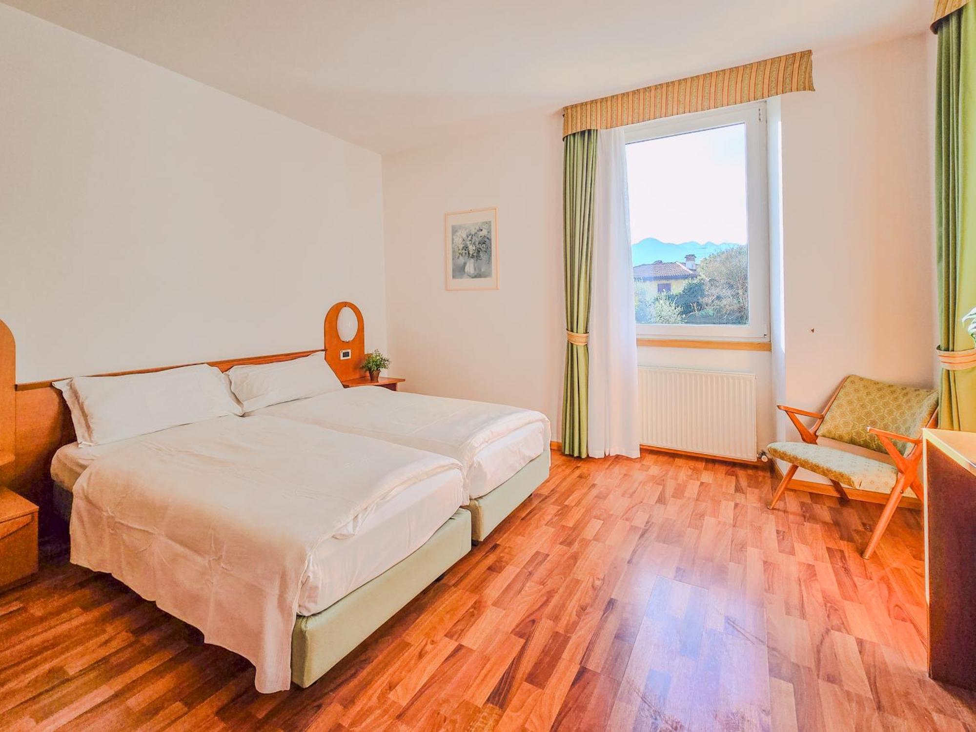 Englovacanze Aparthotel