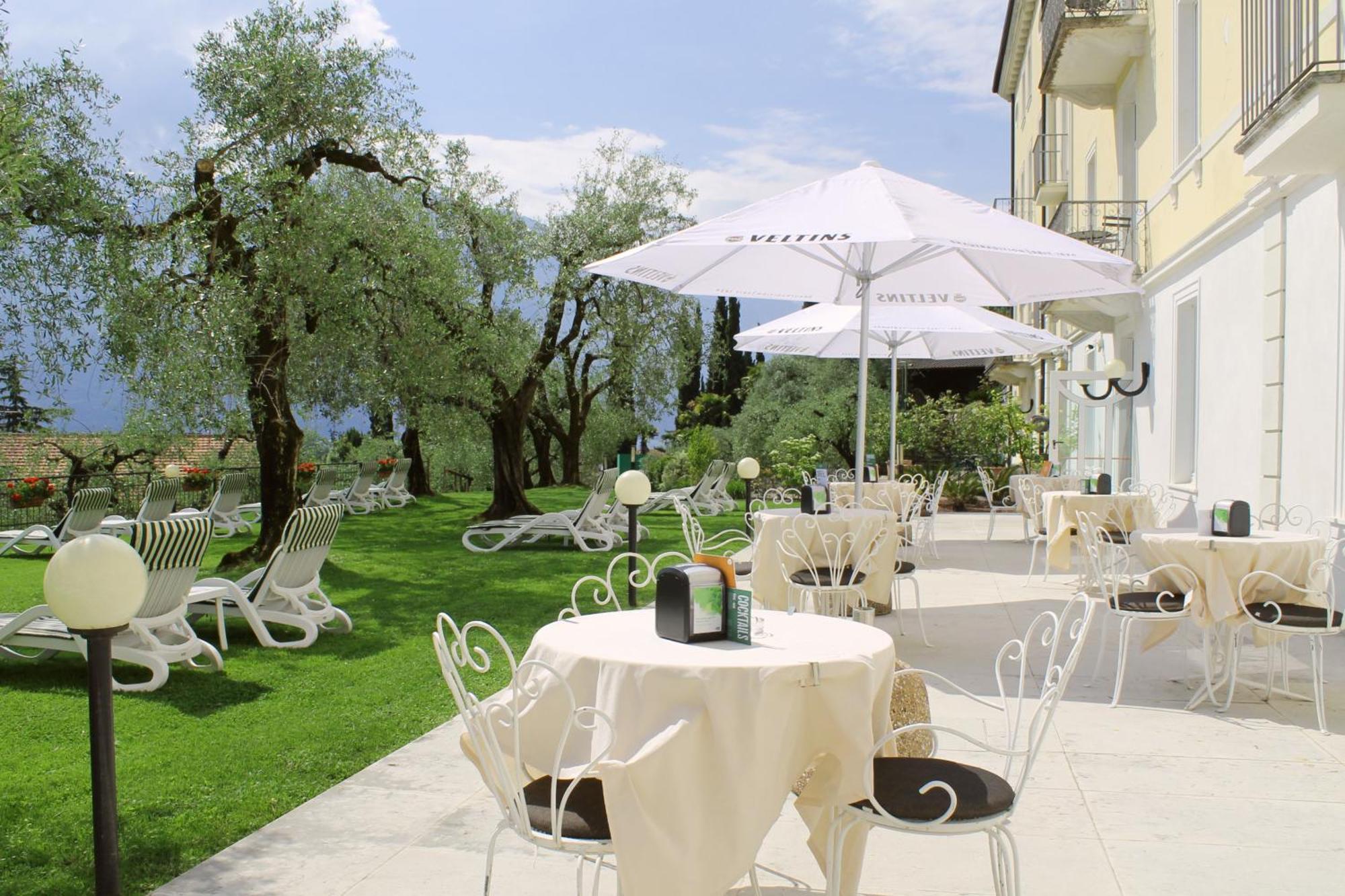 Englovacanze Aparthotel Riva del Garda