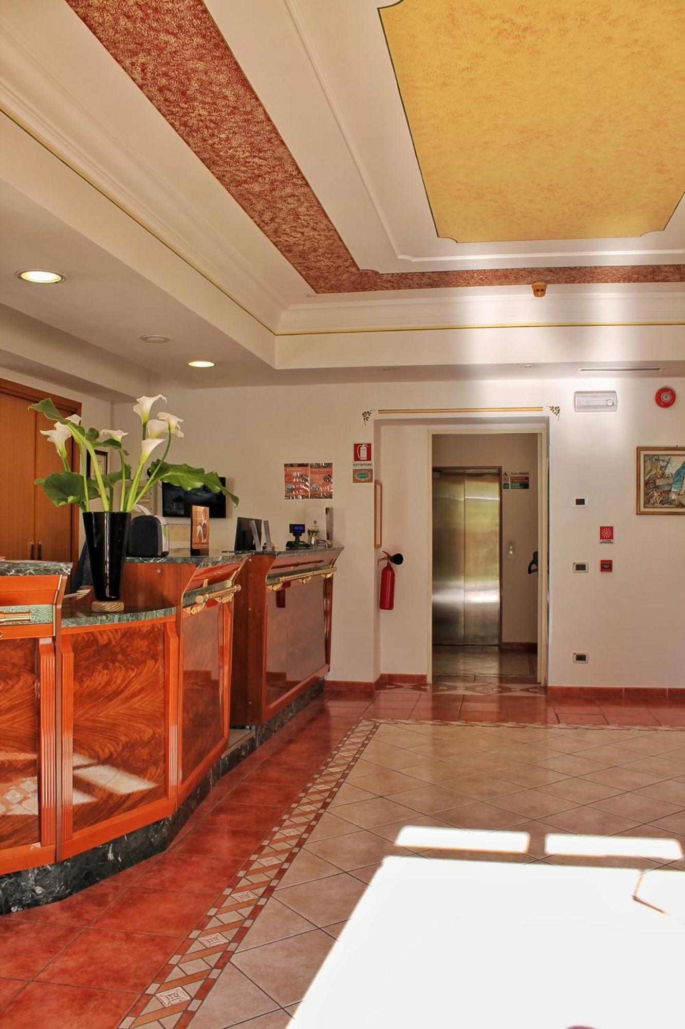 Englovacanze 2* Riva del Garda