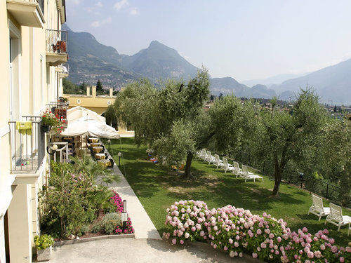 Englovacanze Aparthotel Riva del Garda